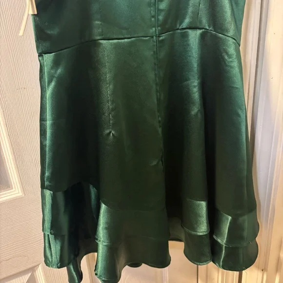 Speechless Y2K Hunter Green Coquette Satin Mini Babydoll Sleeveless Dress Z 13 - Picture 4 of 16